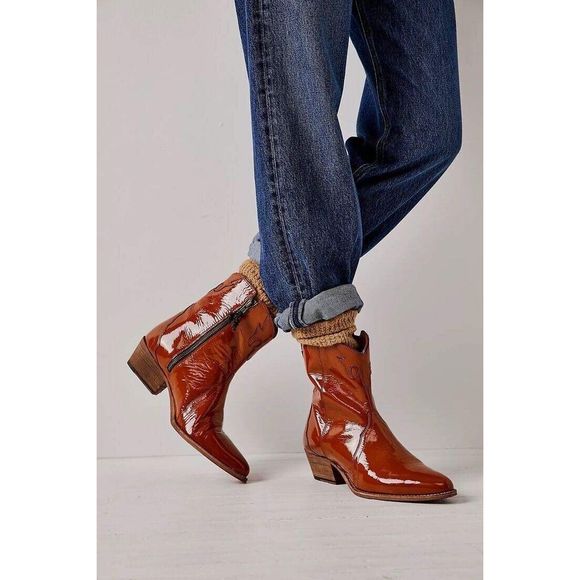 NEW Free People Frontier Western Boot Size 37 1/2